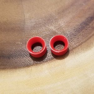 00g silicone red tunnels